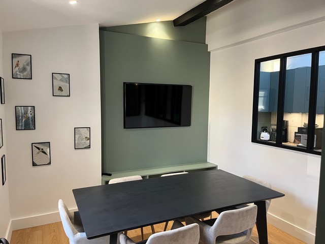 OFFRE DE PARTAGE D’UN JOLI BUREAU DANS DES LOCAUX NEUFS A BORDEAUX CENTRE